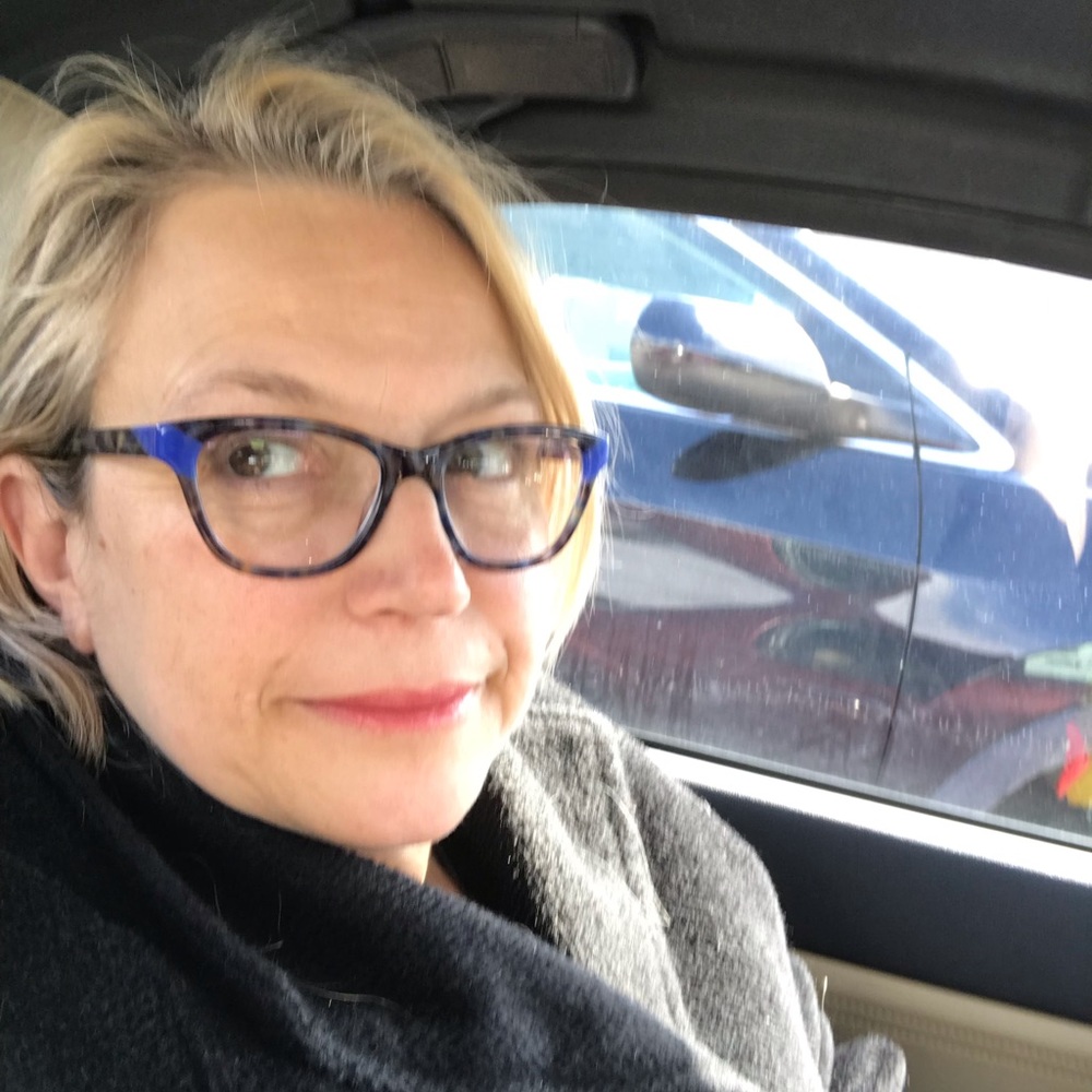 Meet your Posher, Laura